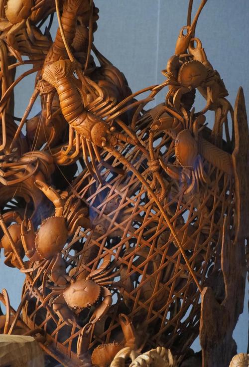 广州木雕历史渊源_介绍一种工艺品木雕_广式硬木家具雕刻技艺