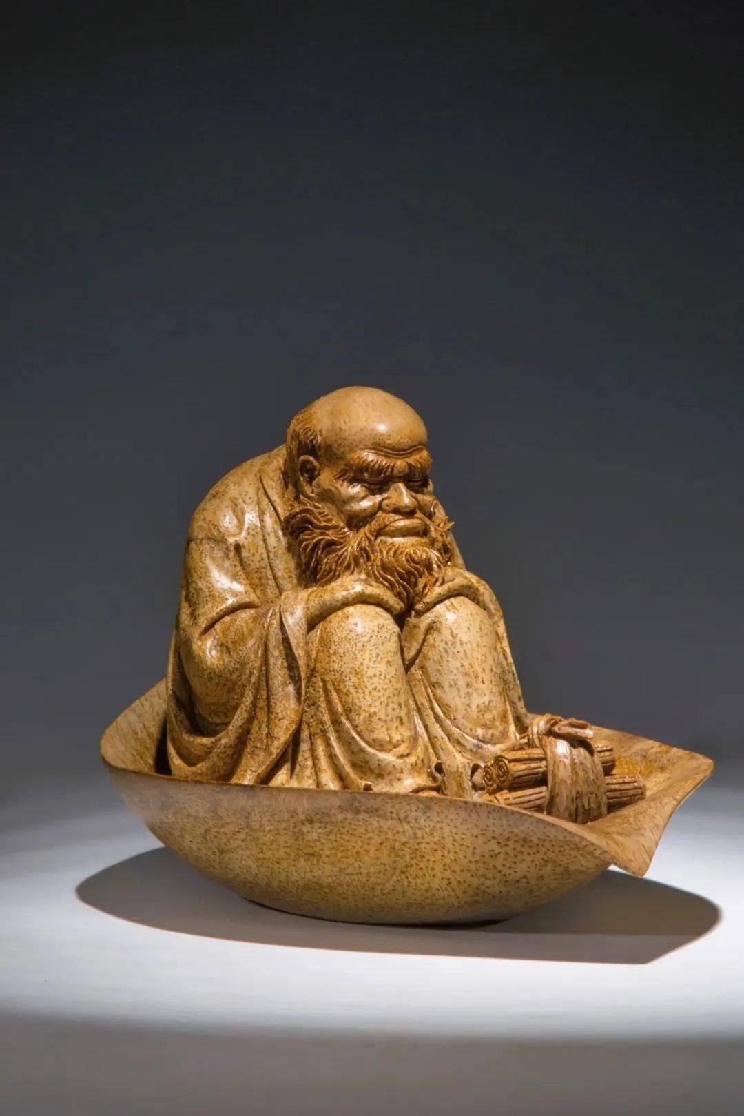 中国四大木雕的特点_中国木雕题材类型吉祥图案_中国木雕艺术历史传承