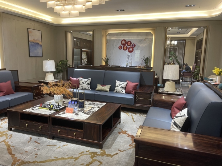 红木家具市场不景气原因_东阳红木家具行业瓶颈期_中国木雕面临的问题