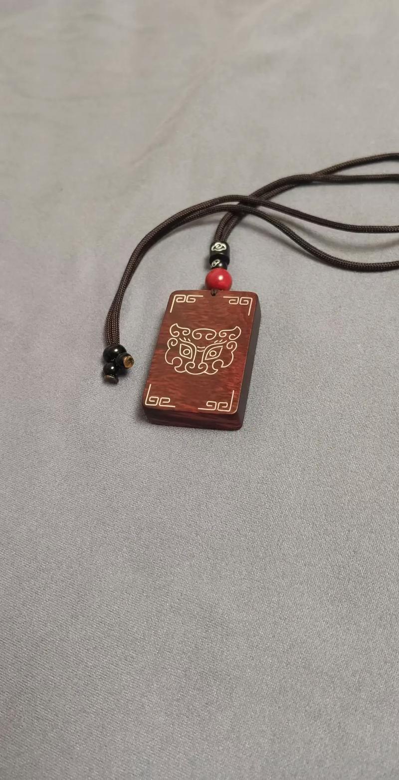 手工制作小叶紫檀镶银丝平安牌教程_镶银木牌_小叶紫檀镶银丝平安牌制作过程