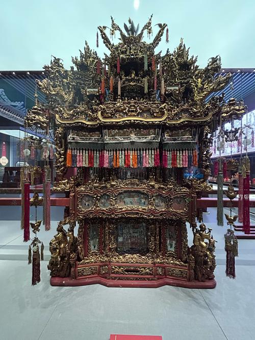 东阳木雕技法_宁波朱金漆木雕工艺流程_东阳木雕大部分雕什么