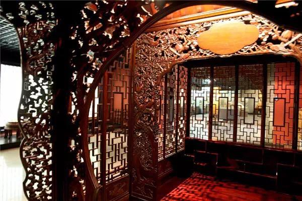 东阳木雕技法_东阳木雕大部分雕什么_宁波朱金漆木雕工艺流程