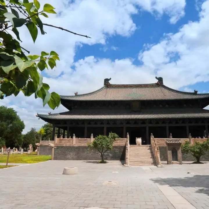 雕刻之乡曲阳_定瓷艺术_曲阳石雕