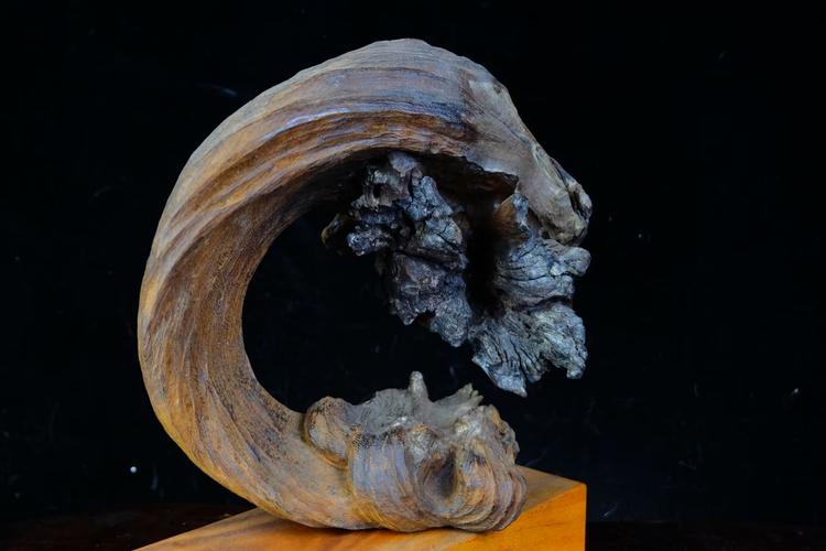 中国四大木雕特色_木雕艺术流派_东阳木雕大部分雕什么