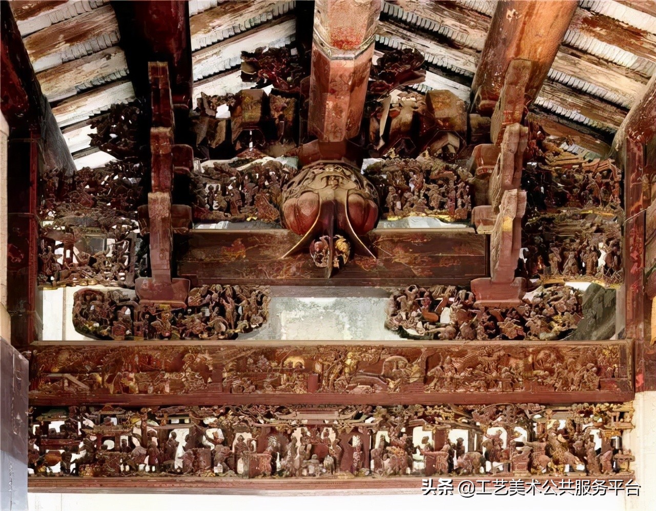 中国四大木雕特色_东阳木雕大部分雕什么_木雕艺术流派