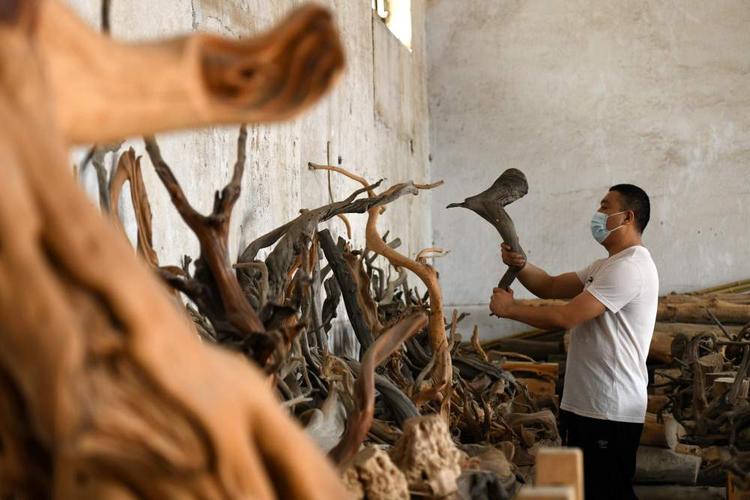 河北石家庄许红阳木雕博物馆_井陉木雕非遗传承人许红阳_木雕艺术的文化传承