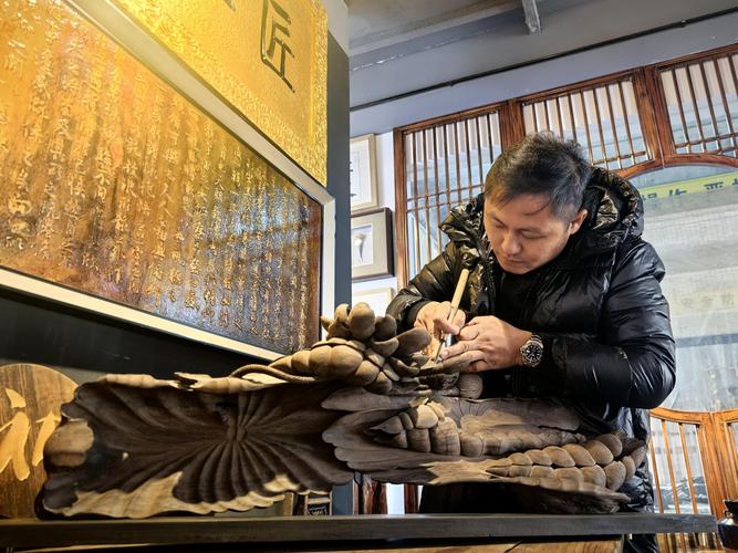 井陉木雕非遗传承人许红阳_河北石家庄许红阳木雕博物馆_木雕艺术的文化传承