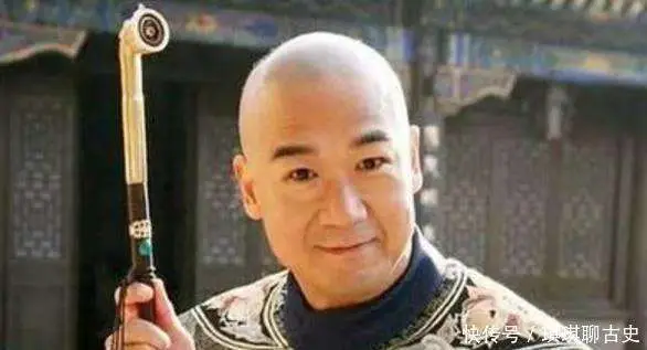 乾隆纪晓岚和珅关系_纪晓岚和珅匾额故事_纪晓岚匾额