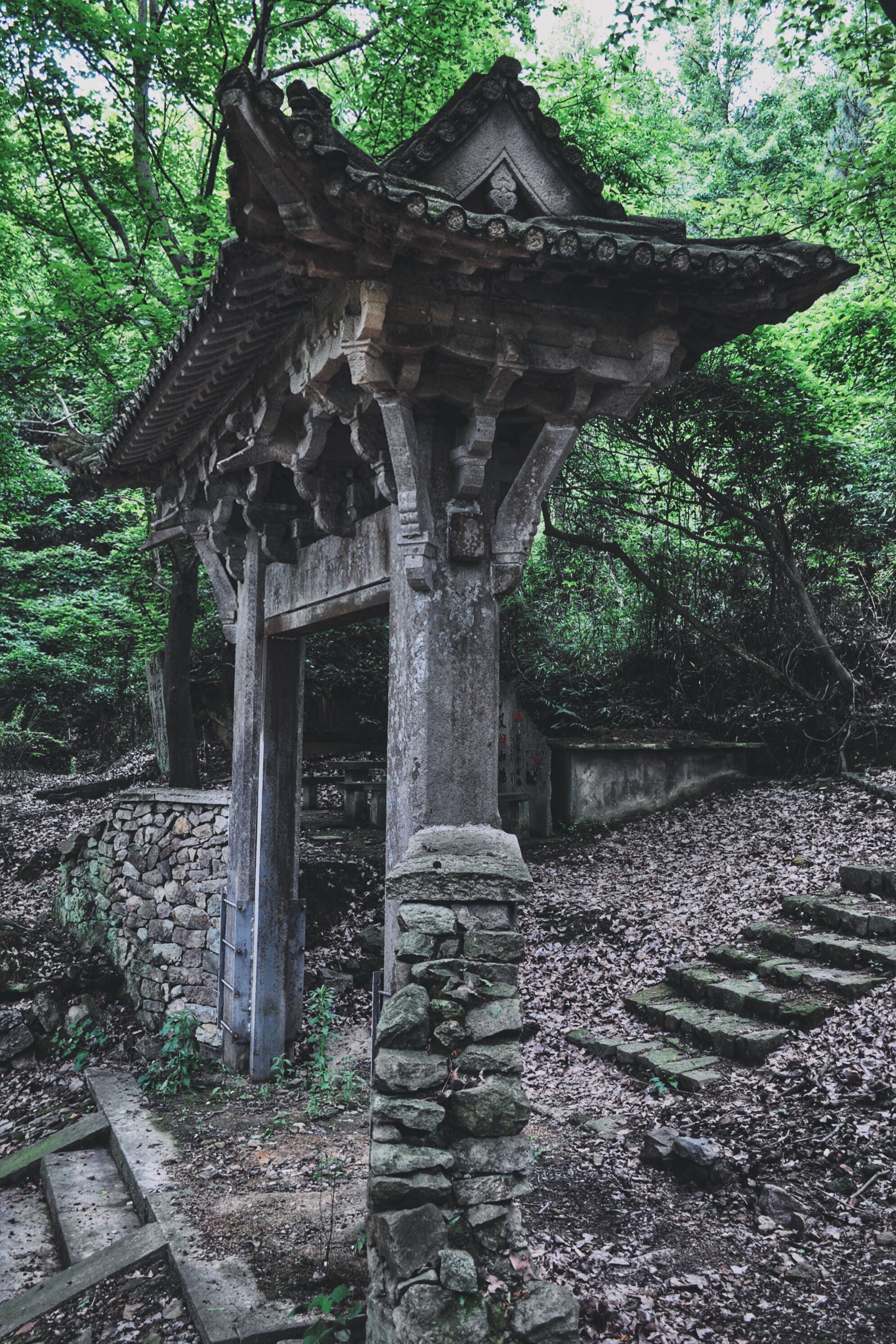 河南汤阴岳飞庙精忠坊 / 明_木牌坊图_浙江宁波横省石牌坊 / 南宋—元