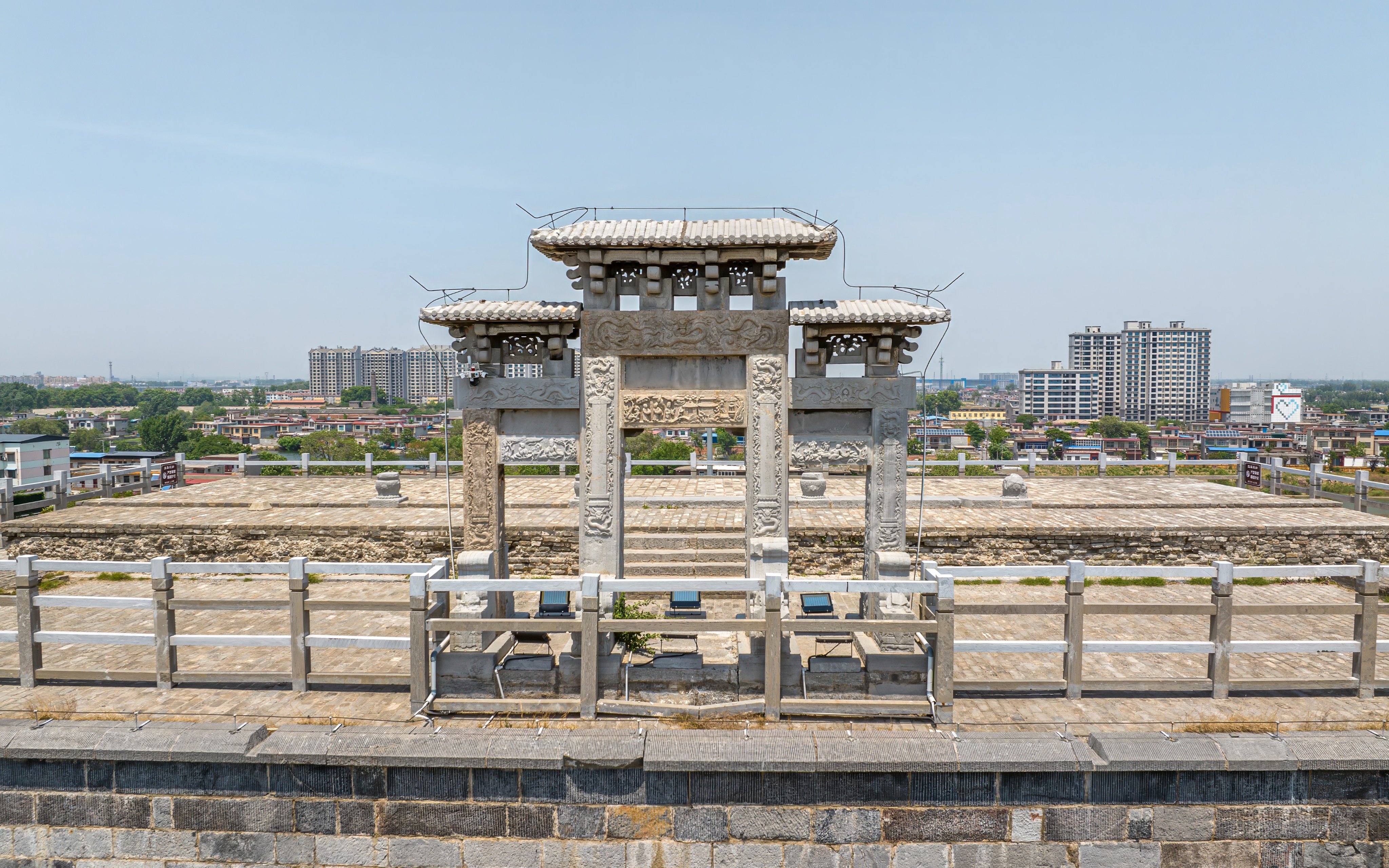 木牌坊图_河南汤阴岳飞庙精忠坊 / 明_浙江宁波横省石牌坊 / 南宋—元