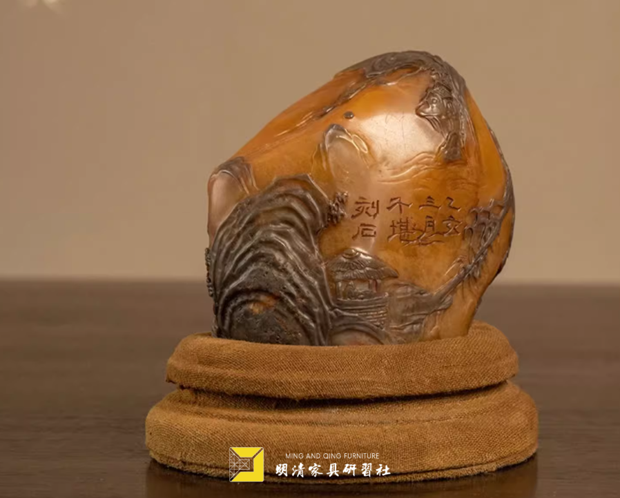 明清家具摆件种类_明清家具摆件材质_木雕摆件一般人不能摆