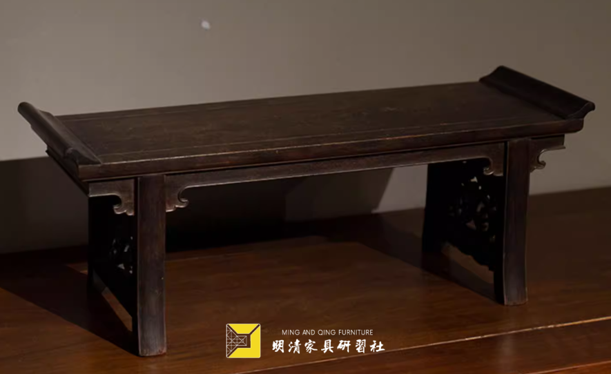 明清家具摆件种类_木雕摆件一般人不能摆_明清家具摆件材质