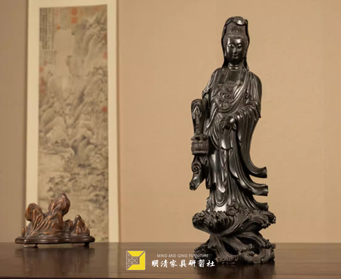 明清家具摆件种类_明清家具摆件材质_木雕摆件一般人不能摆