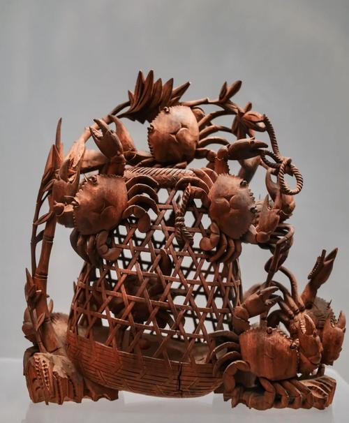 木雕工艺品制作流程_潮州木雕历史发展_潮州金漆木雕技法特点