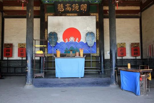 文房匾额 悬挂 书斋 环境 装饰 文化 雕刻 书法 题跋 钤印 收藏 家具_古代城门上的匾额