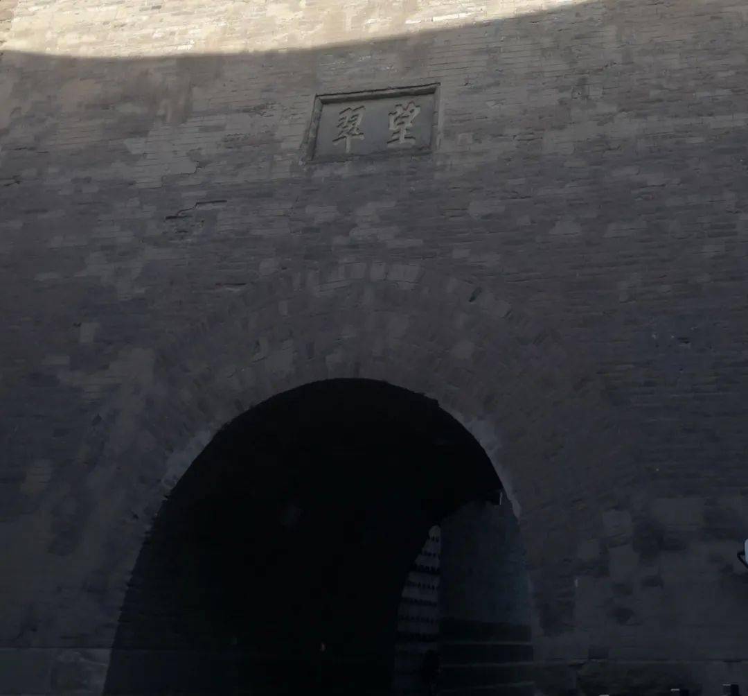 古代城门上的匾额_太原古县城城门匾额历史文化_太原古县城四门匾额解读