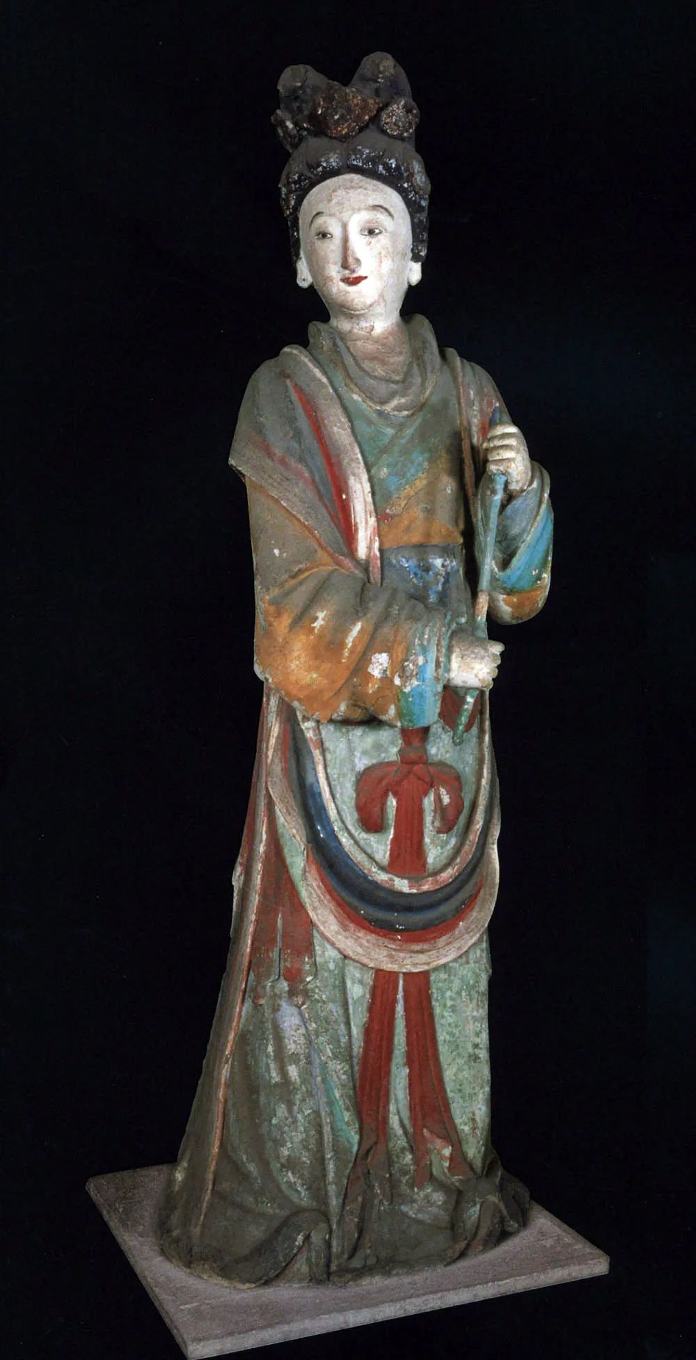 晋祠御笔匾额_晋祠圣母殿宋代侍女像_晋祠侍女雕塑艺术