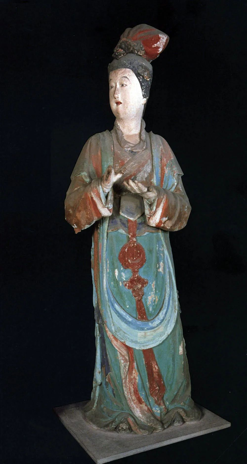 晋祠圣母殿宋代侍女像_晋祠御笔匾额_晋祠侍女雕塑艺术