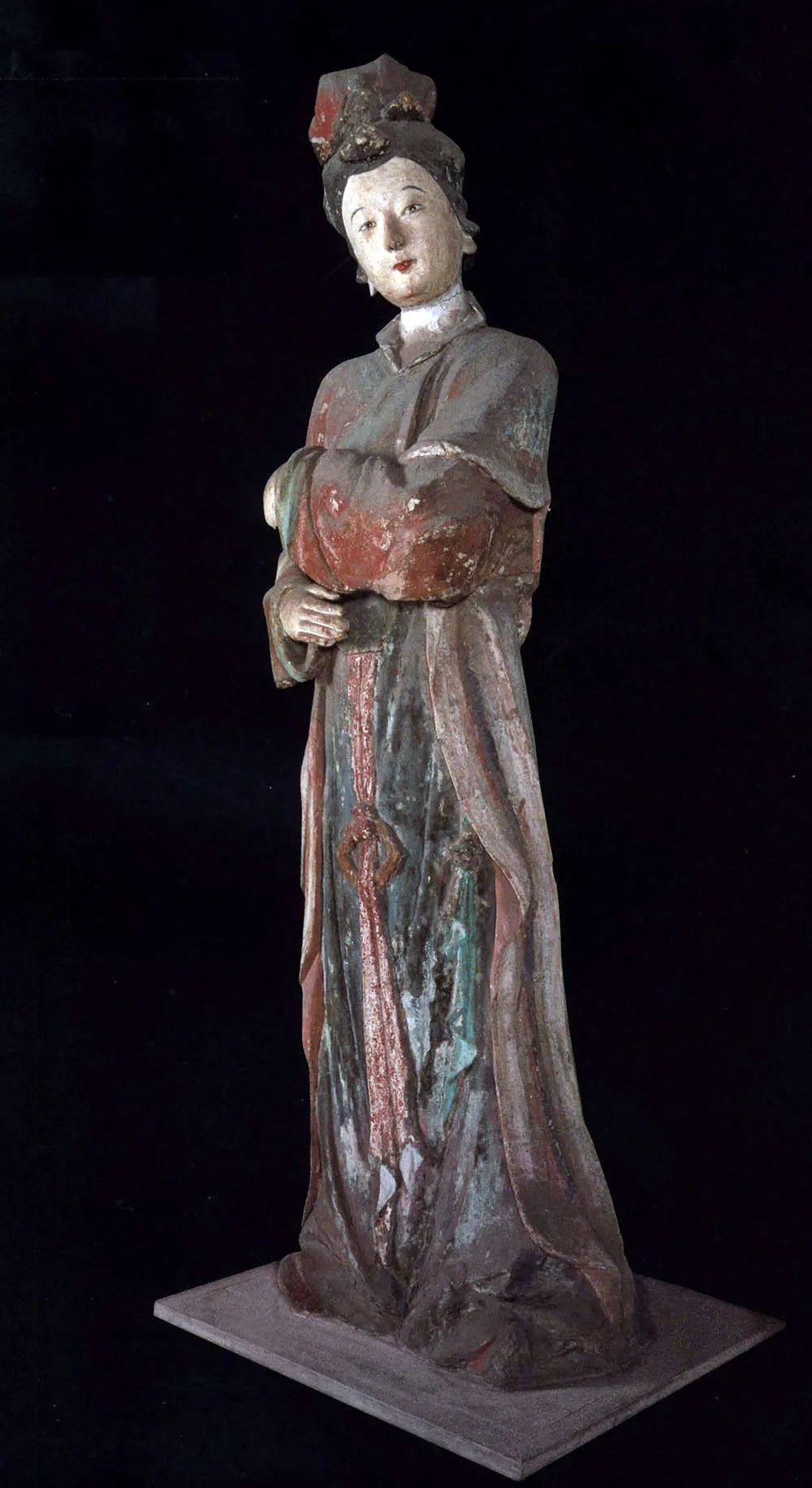 晋祠圣母殿宋代侍女像_晋祠御笔匾额_晋祠侍女雕塑艺术