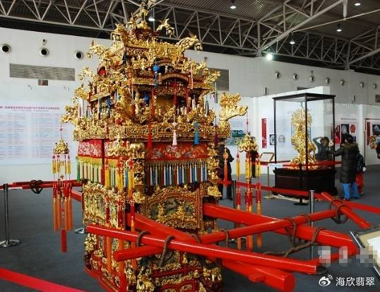 圆雕立体雕塑_根雕图案大全图_根雕艺术